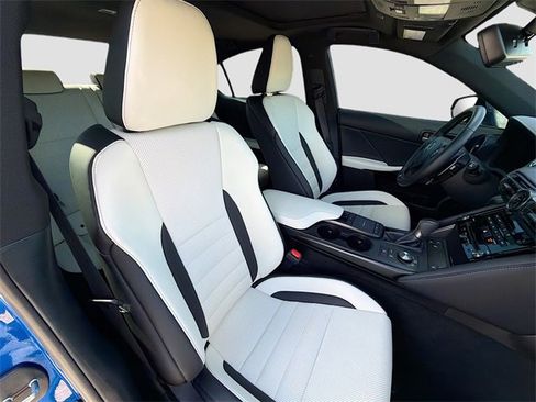 Used 2025 Lexus IS 350 F Sport image 14