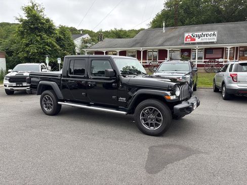 Used 2021 Jeep Gladiator Overland w/ Popular Equipment Package image 1