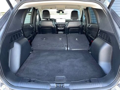 Certified 2025 Ford Escape Platinum AWD/4WD image 24