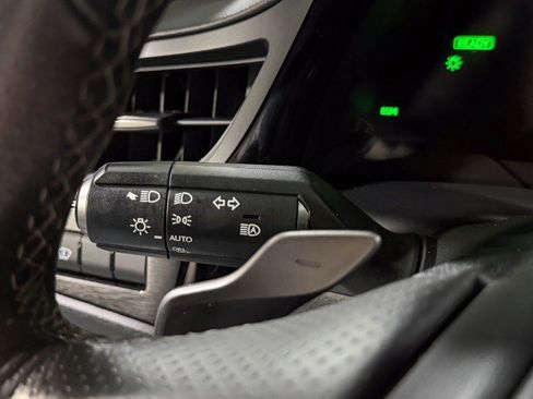 Used 2023 Lexus ES 300h F Sport image 21