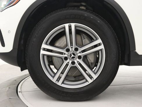Certified 2022 Mercedes-Benz GLC 300 image 30