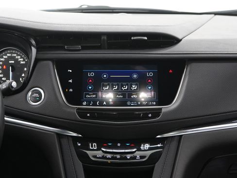 Used 2023 Cadillac XT5 Premium Luxury w/ Technology Package AWD/4WD image 16