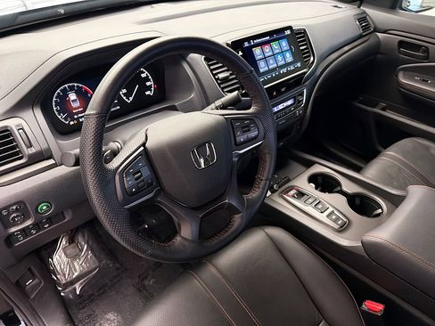 Used 2024 Honda Ridgeline TrailSport image 7