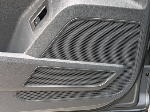 Used 2019 Volkswagen Atlas SE w/ Panoramic Sunroof Package AWD/4WD image 13