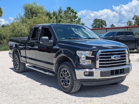 Used 2016 Ford F150 XLT w/ Equipment Group 302A Luxury RWD image 3