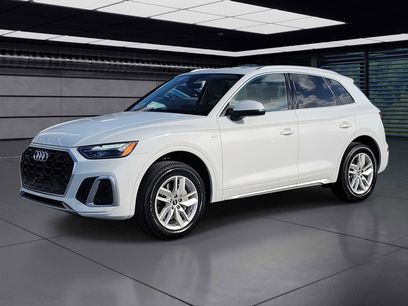 Certified 2023 Audi Q5 2.0T Premium w/ Convenience Package
