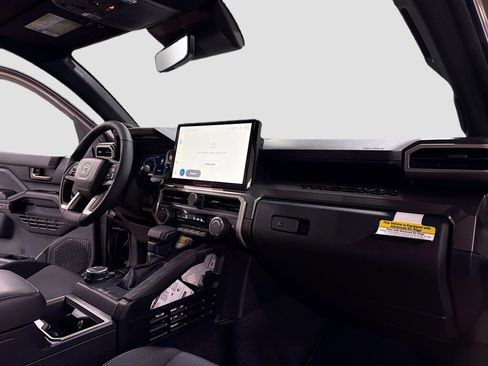New 2026 Toyota Tacoma TRD Off-Road AWD/4WD image 6