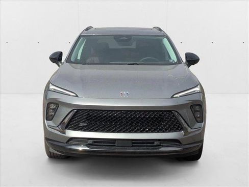 New 2025 Buick Envision Sport Touring image 5