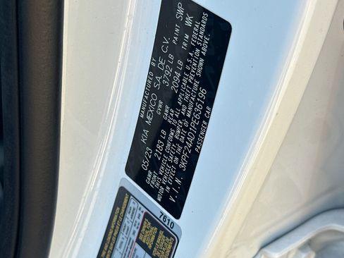 Used 2023 Kia Forte LXS image 26