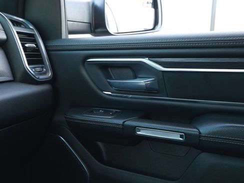 Used 2024 RAM 1500 Laramie RWD image 28