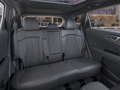 New 2025 Kia Sportage X-Line Prestige image 16