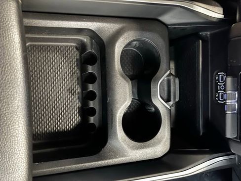 Used 2022 RAM 1500 Big Horn image 16