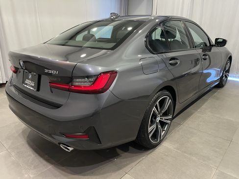 Used 2022 BMW 330i xDrive Sedan w/ Premium Package 2 AWD/4WD image 6
