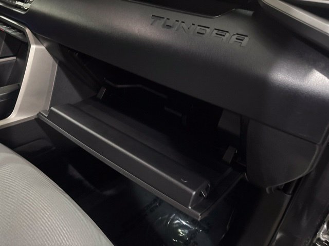Used 2025 Toyota Tundra SR5 AWD/4WD image 39