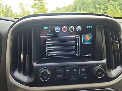 Used 2017 GMC Canyon SLE w/ SLE Convenience Package AWD/4WD image 19