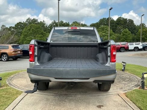 Used 2025 RAM 1500 Big Horn AWD/4WD image 30