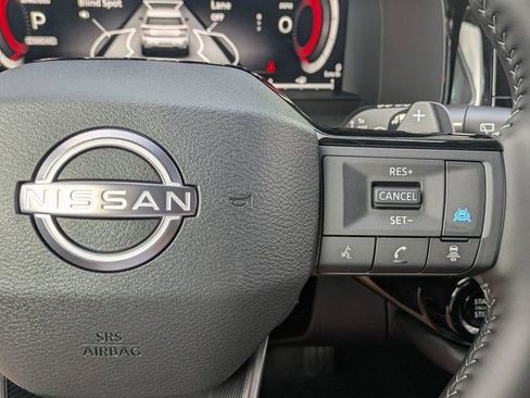 New 2026 Nissan Pathfinder SL FWD image 29