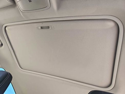 Used 2018 Toyota RAV4 XLE image 20