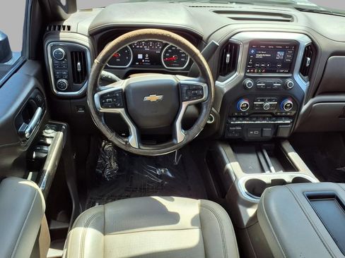 Used 2020 Chevrolet Silverado 2500 LTZ w/ LTZ Premium Package AWD/4WD image 4