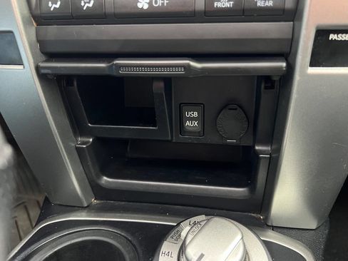 Used 2013 Toyota 4Runner Limited image 26