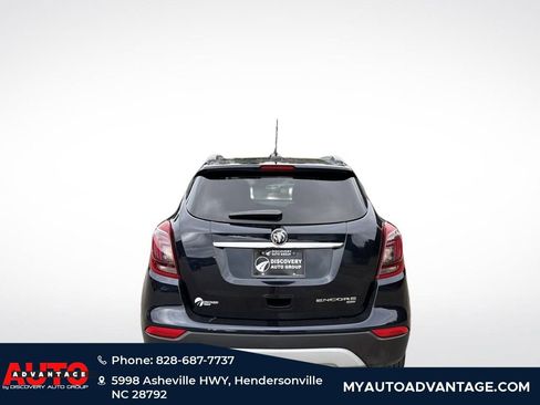 Used 2022 Buick Encore Preferred w/ Safety Package image 4