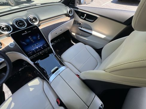 Certified 2026 Mercedes-Benz C 300 4MATIC Sedan image 14