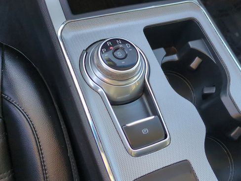 Used 2021 Ford Edge SEL w/ Convenience Package image 28