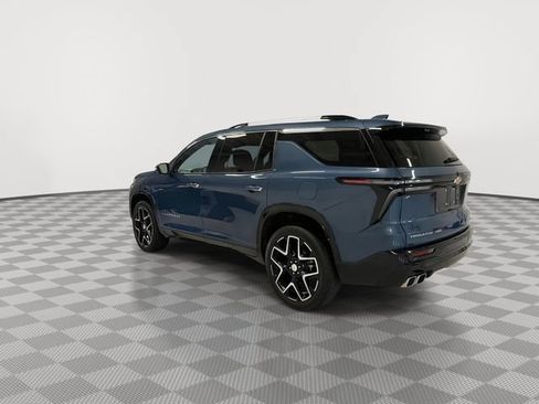 Used 2026 Chevrolet Traverse High Country w/ LPO, Floor Liner Package AWD/4WD image 7