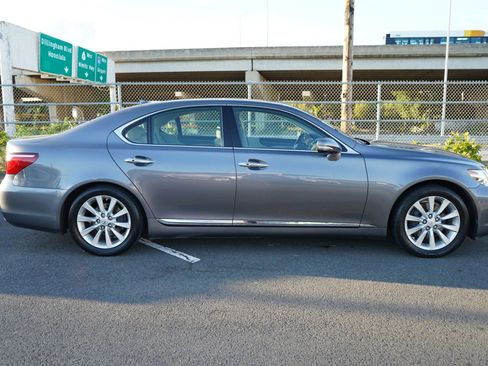Used 2012 Lexus LS 460 image 27