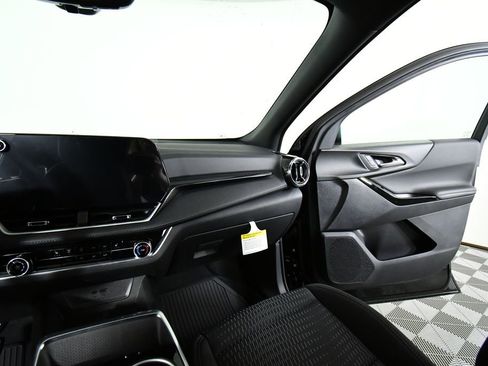 New 2026 Chevrolet Equinox LT w/ Safety and Technology Package AWD/4WD image 20