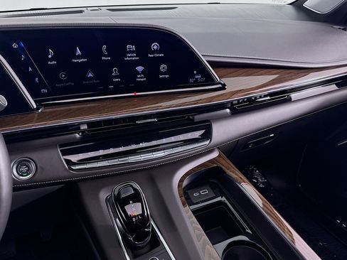 Used 2024 Cadillac Escalade Sport Platinum image 20