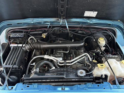 Used 2004 Jeep Wrangler X w/ Full Face Tire & Wheel Group image 34