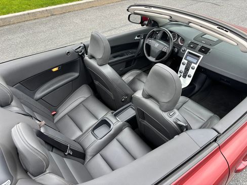 Used 2013 Volvo C70 T5 FWD image 3