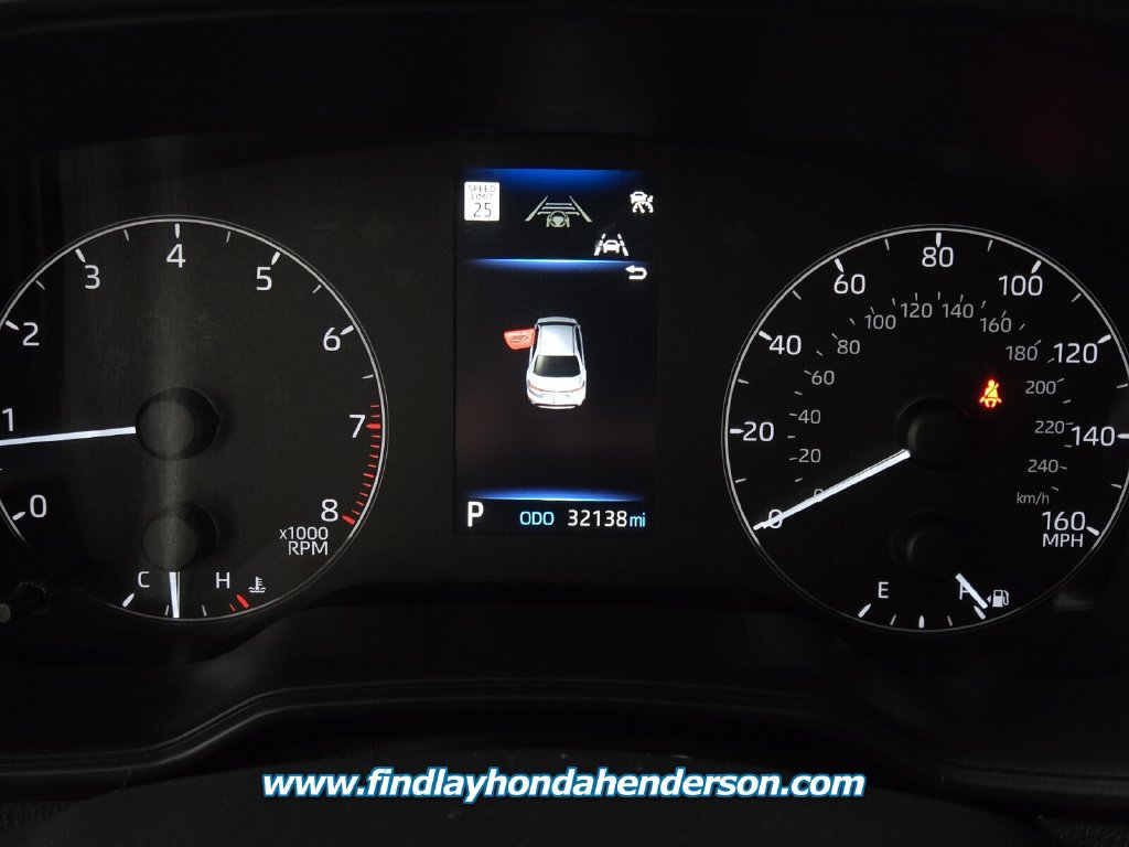 Used 2024 Toyota Corolla LE w/ LE Convenience Package FWD image 31