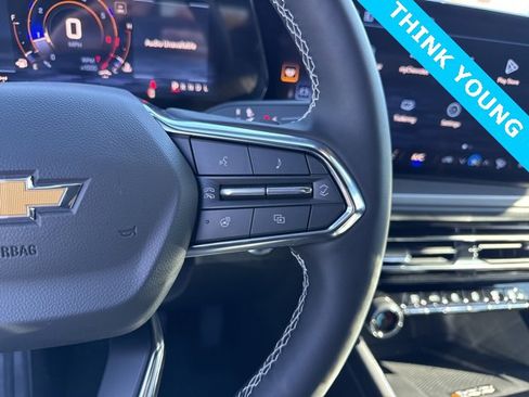 New 2026 Chevrolet Traverse LT w/ Driver Confidence Package image 18