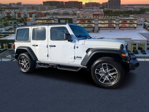Used 2025 Jeep Wrangler Unlimited Sport S 4xe image 1