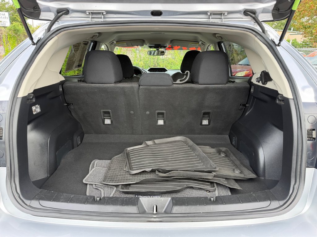 Used 2021 Subaru Crosstrek 2.0i AWD/4WD image 14