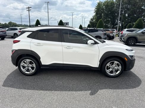 Certified 2023 Hyundai Kona SEL FWD image 8