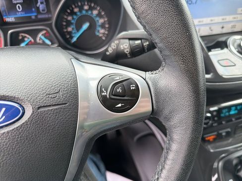 Used 2016 Ford Escape Titanium image 11