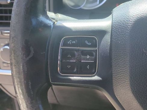 Used 2015 RAM 2500 SLT w/ Luxury Group AWD/4WD image 17