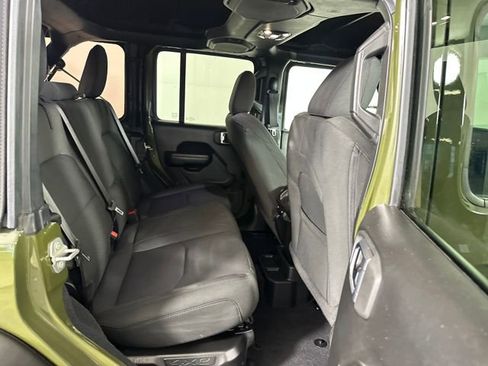 Used 2023 Jeep Wrangler Unlimited w/ Cold Weather Group image 27