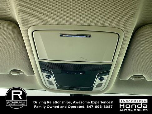 Used 2018 Honda Clarity Plug-In Hybrid image 11