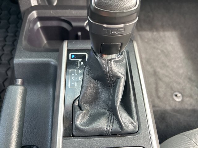 Used 2022 Toyota Tacoma SR5 RWD image 30