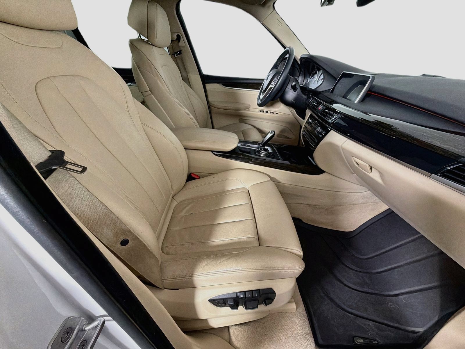 Used 2014 BMW X5 xDrive35i AWD/4WD image 31