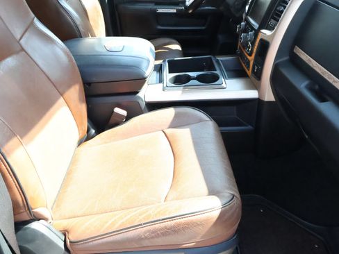 Used 2014 RAM 3500 Laramie Longhorn w/ Convenience Group AWD/4WD image 52