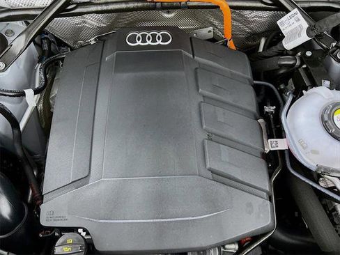 Certified 2023 Audi Q5 e Premium Plus w/ Premium Plus Package AWD/4WD image 31