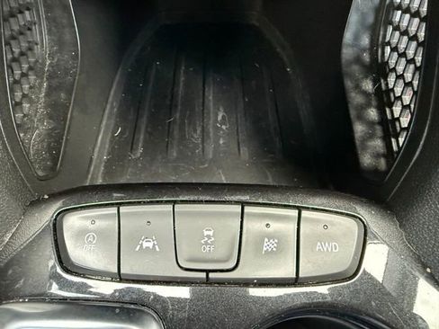 Used 2022 Chevrolet TrailBlazer RS AWD/4WD image 14