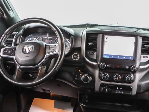 Used 2024 RAM 2500 Big Horn AWD/4WD image 18