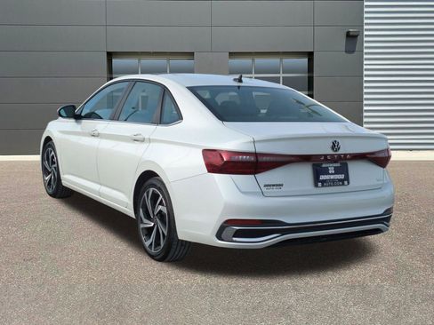 New 2026 Volkswagen Jetta SEL image 5