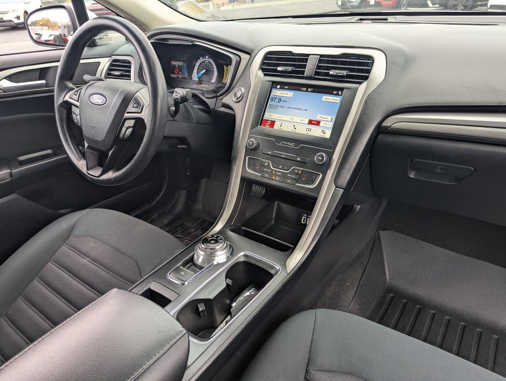 Used 2019 Ford Fusion SE AWD/4WD image 34